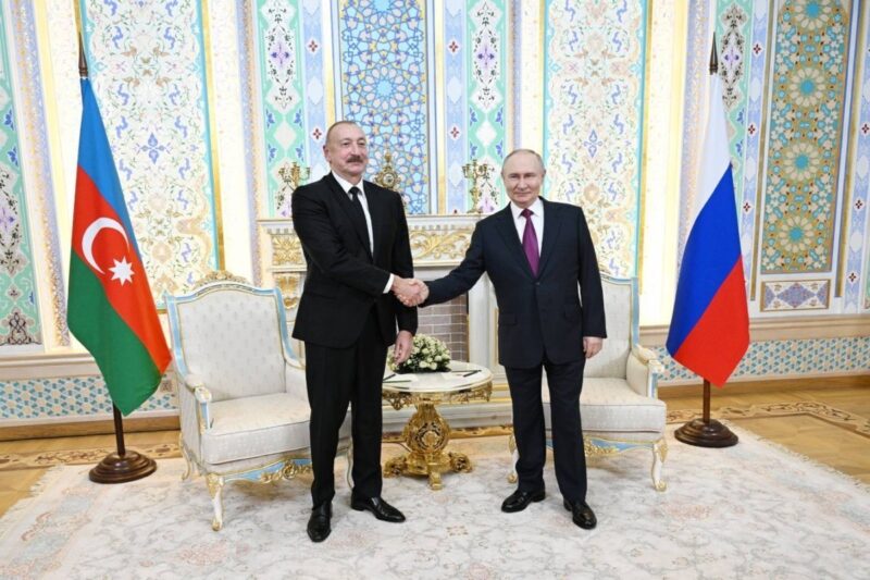 Ալիևը զանգահարել է Պուտինին, շնորհավորել ծննդյան օրվա կապակցությամբ