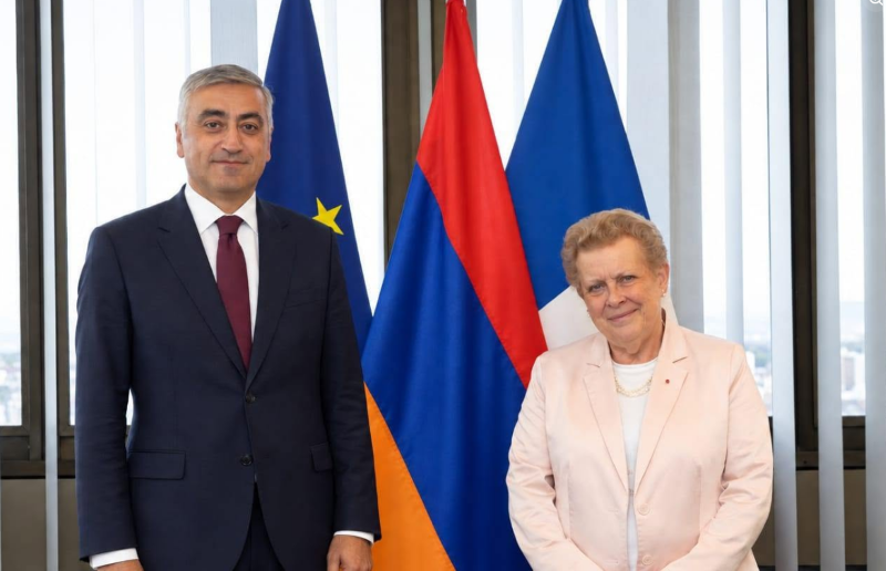 Եվրոպայի խորհրդում ՀՀ ներկայացուցիչը բարձր է գնահատել Ստրասբուրգի քաղաքապետի՝ Հայաստանի հանդեպ բարեկամական վերաբերմունքը