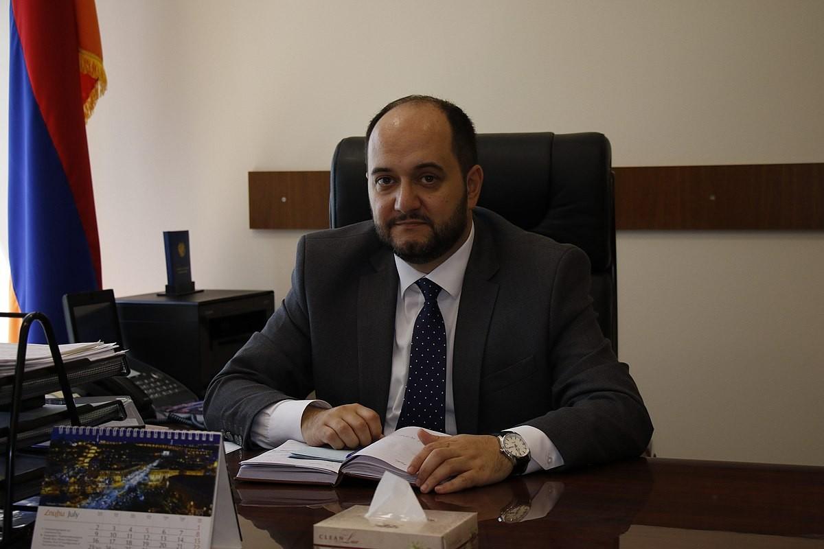 ԿԳՄՍ նախարարը համապետական ծնողական ժողով է հրավիրել. ուղիղ