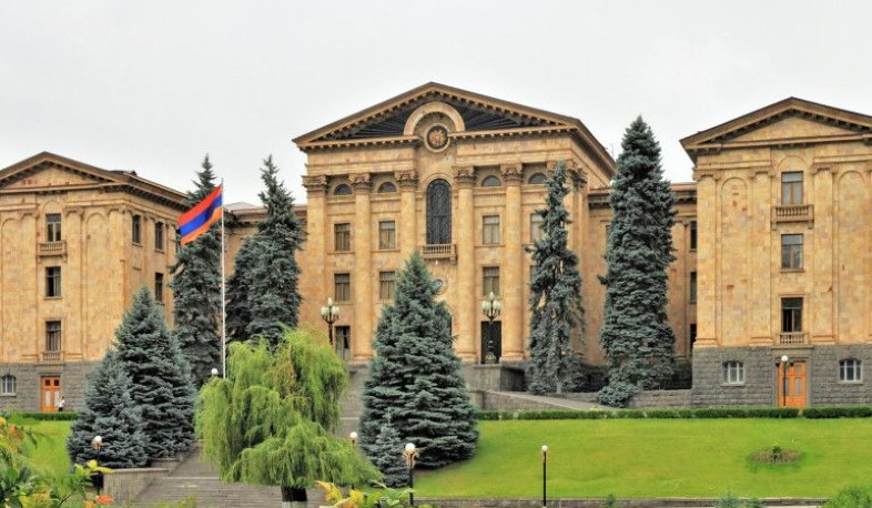 ԱԺ արտահերթ նիստը շարունակվում է. Ուղիղ