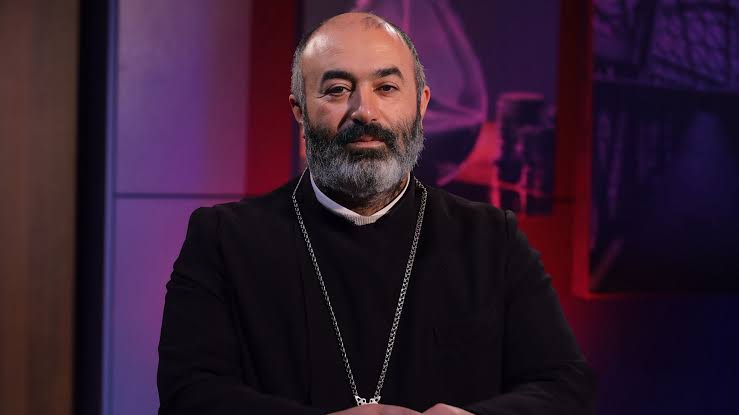 Թող նզովյալ լինեն Արցախն ու արցախահայերին ատող բոլոր պիղծերն ու անօրենները․ Տեր Վրթանես