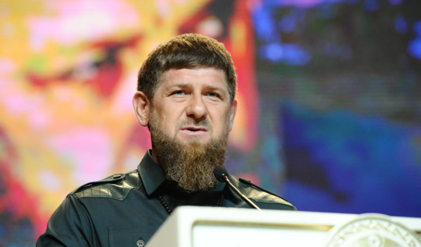 Дочерей Кадырова поймали на поездках в Европу под чужой фамилией