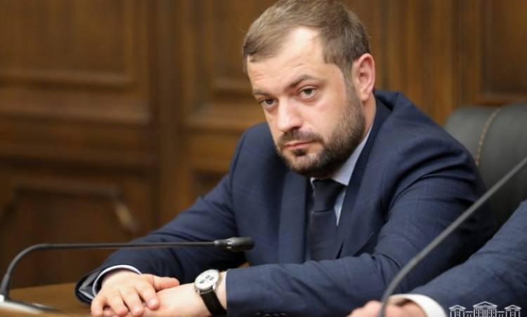 Տարօրինակ է, որ ՌԴ-ն ու Ադրբեջանն են խոսում նոյեմբերի 9-ի համաձայնագրի մասին, երբ իրենք բոլոր կետերը խախտել են. Պապոյան
