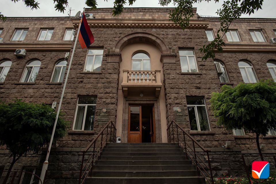 ԿԸՀ-ն այսօր ժամը 22.00-ին կքննի «Ուժեղ Հայաստանի» գրանցումը չեղարկելու «Հանրապետություն» կուսակցության դիմումը