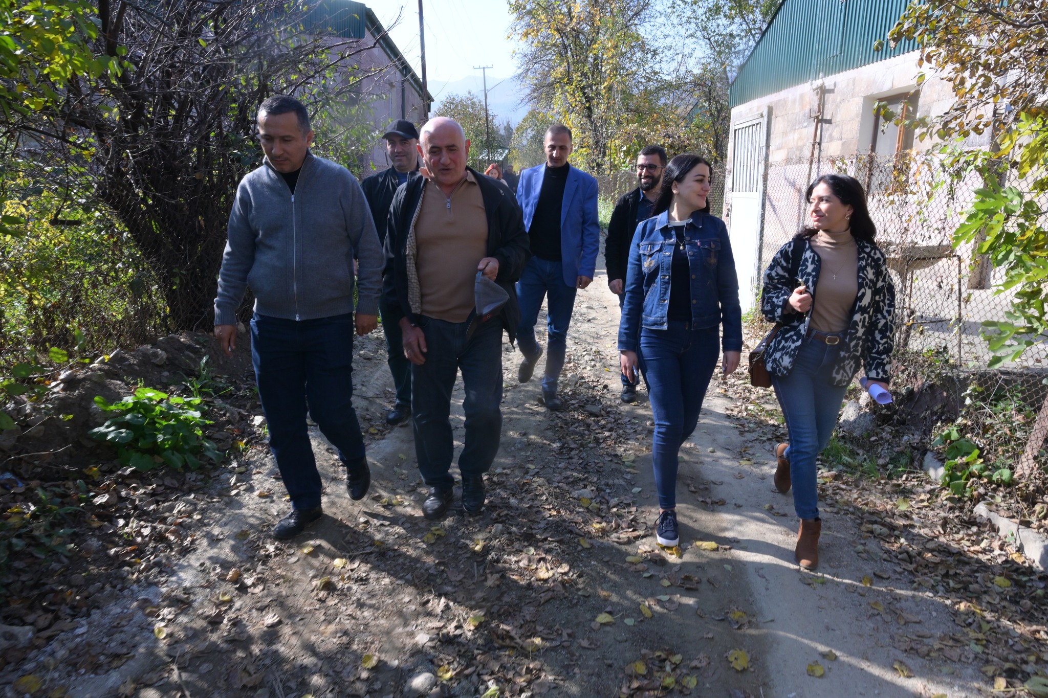 Սյունիքի մարզպետը շրջել է Ներքին Հանդ, Շիշկերտ, Ծավ, Սրաշեն, Շիկահող և Ճակատեն գյուղերով