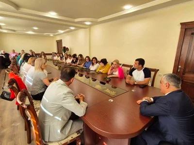 Տիգրան Տեր-Մարգարյանն աշխատանքային վերջին հանդիպումն է ունեցել աշխատակազմի աշխատակիցների հետ