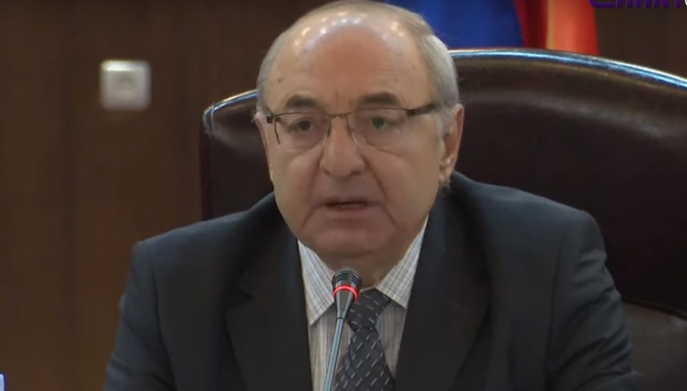 Ես ոչ կոչ եմ անում իշխանությանը պահել, ոչ՝ հանել, ես ավելի բարդ նպատակ եմ դնում․ Վազգեն Մանուկյան
