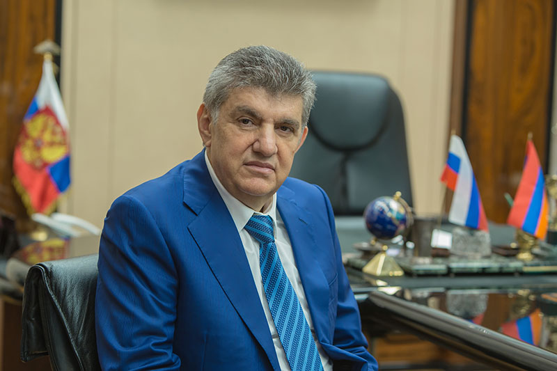 Արա Աբրահամյանը գրագիտության դասընթաց է անցկացրել ռուսական Առաջին ալիքի ոչ կոմպետենտ փորձագետների և լրագրողների համար