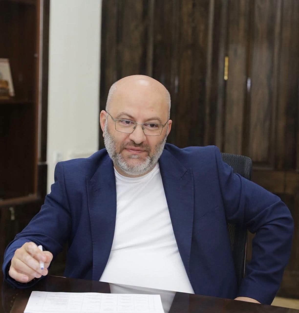 Դավիթ Առուշանյանը հրաժարվել է մանդատից, կշարունակի աշխատել Շիրակի մարզպետ