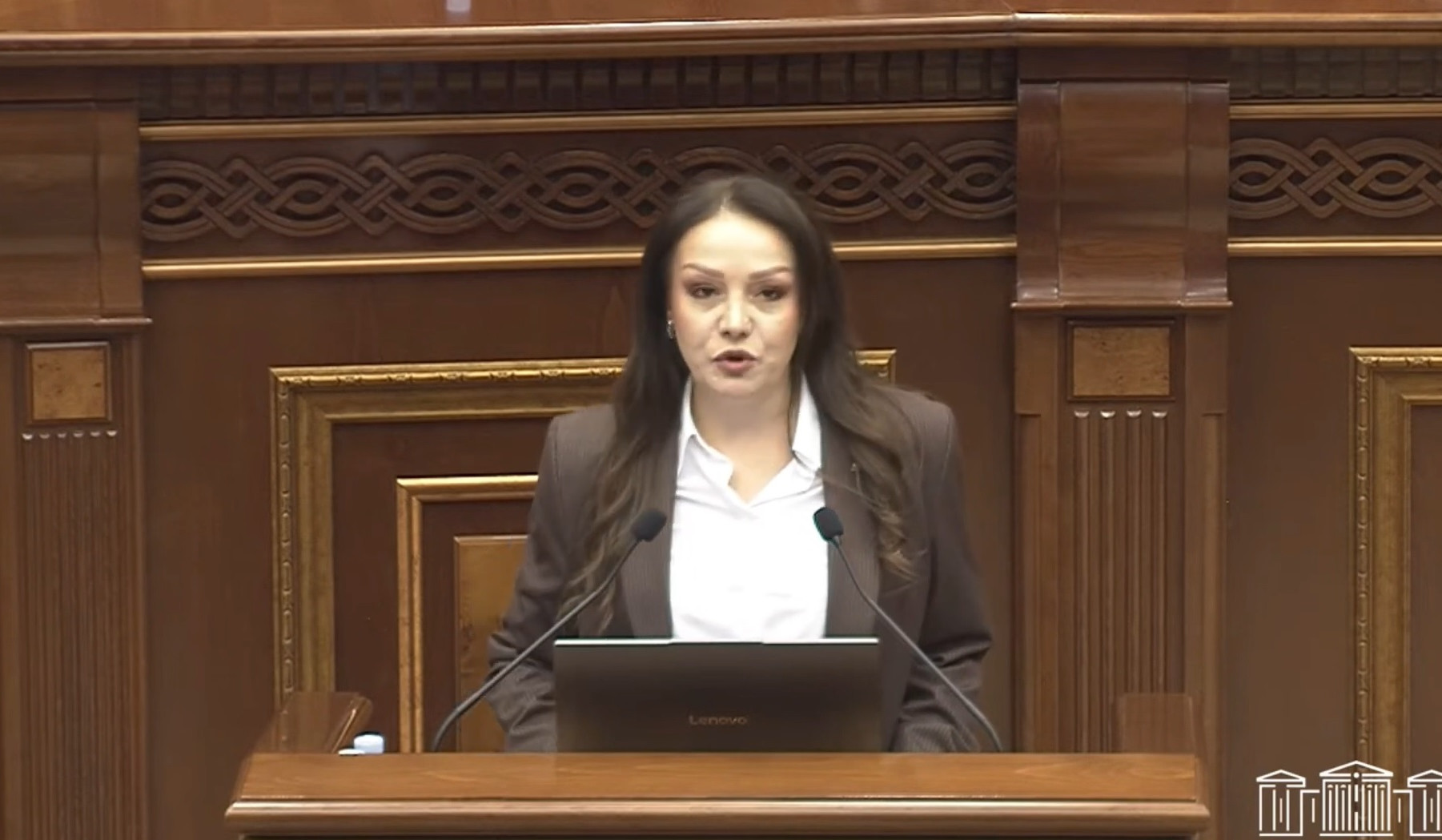 Քննարկվում է ԱԺ ֆինանսավարկային և բյուջետային հարցերի հանձնաժողովի նախագահի պաշտոնում Լիանա Մանուկյանի թեկնածությունը