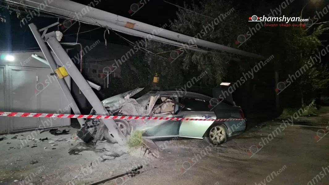 Նոր Արեշում «Nissan Teana»-ն բախվել է ճանապարհի թույլատրելի հատվածում կայանված «Գազել»-ին. կան վիրավnրներ