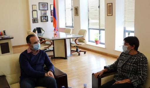 Սինանյանն ու ՀԲԸՄ Ֆրանսիայի և Եվրոպայի նախագահը քննարկել են հետպատերազմական վիճակը
