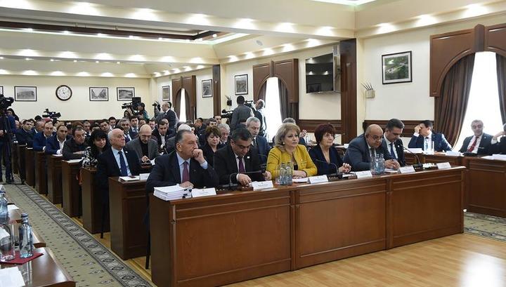 Երևանի ավագանին նիստ է գումարել․ ուղիղ