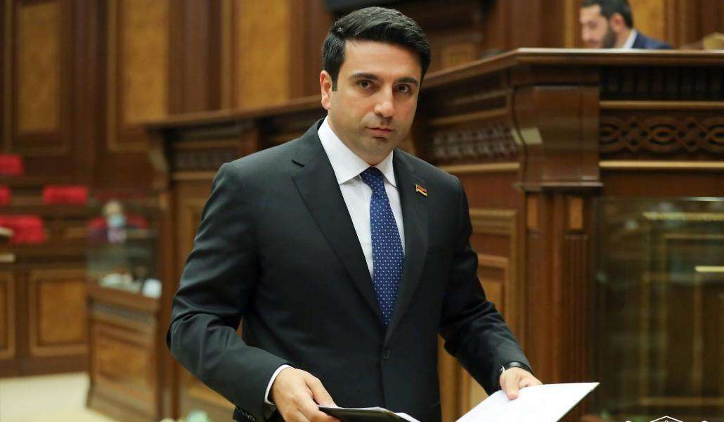 Ադրբեջանի հետ խաղաղության համաձայնագրի ստորագրման շուրջ շատ ակտիվ քննարկումներ կան. Ալեն Սիմոնյան