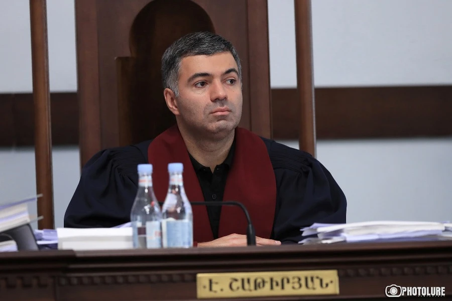 Ստիպում են Շաթիրյանին՝ չառաջադրվել. «Հրապարակ»