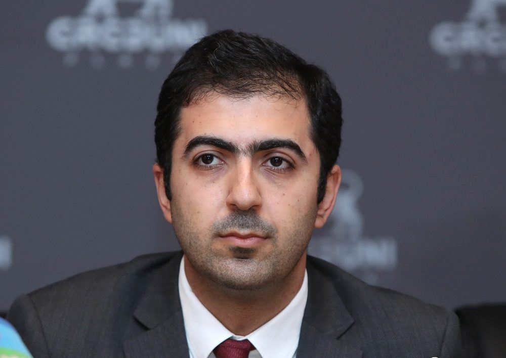 Մի շարք տեղամասերում քվեատուփերում քվեաթերթիկներն ավելի շատ են եղել, քան մասնակիցների թիվը. Արամ Օրբելյան