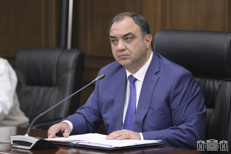 2024 թվականին Մեղրիում նախատեսվում է կառուցել տիպային շենք, որտեղ կգործեն ոստիկանության տարբեր ստորաբաժանումներ. Վահե Ղազարյան