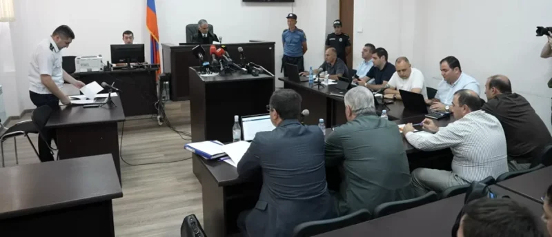Սամվել Կարապետյանի պաշտպանական թիմը առաջարկեց կոչի դրվագով հարցաքննել հոգեբանների, լեզվաբանների
