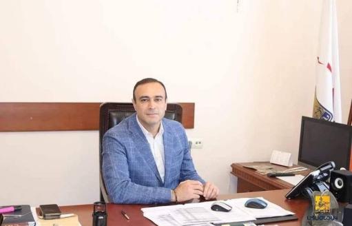 Զբաղեցրած պաշտոնից ազատվել է Աջափնյակ վարչական շրջանի ղեկավարը