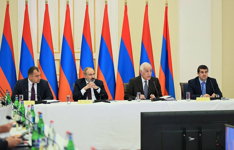 Նիկոլ Փաշինյանը մասնակցում է «Հայաստան» համահայկական հիմնադրամի հոգեբարձուների խորհրդի նիստին (ուղիղ)