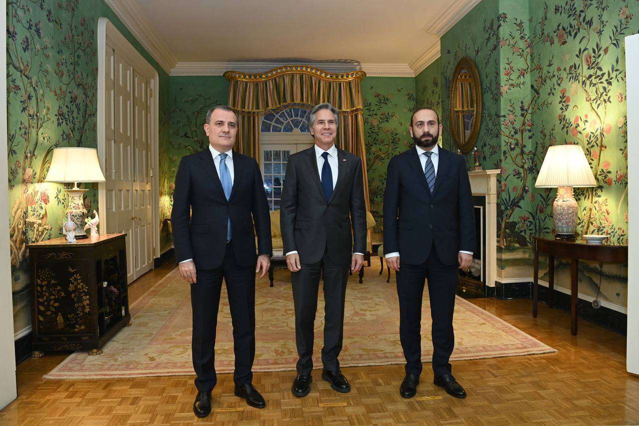 Վաղը Բլինքենը կհանդիպի  Բայրամովի եւ Միրզոյանի հետ խաղաղության բանակցությունների «եզրափակիչ փուլին» հասնելու համար