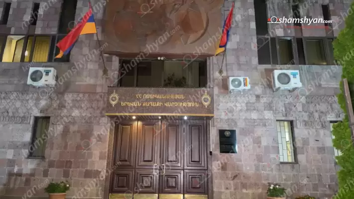 Երևանում քրեական ոստիկանները պարեկների հետ վնասազերծել են բնակարանային գողերին, որոնց մոտ հայտնաբերվել են տուժածի տանից թալանված՝ մի քանի միլիոն արժեցող իրեր