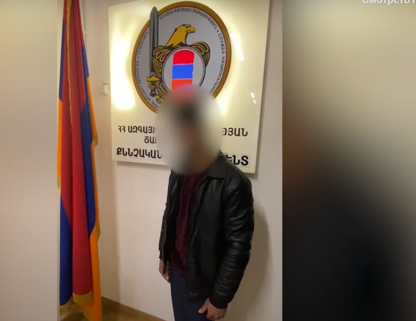 Եռամսյա հավաքներին մասնակցած զինծառայողը տեղեկություններ է փոխանցել մերկ լուսանկարների դիմաց․ ԱԱԾ բացահայտումը