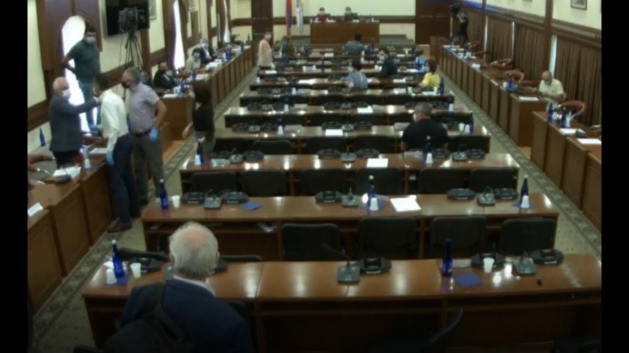 Սա Բուրջ Համուդը չէ. վեճ՝ Երևանի ավագանու մշտական հանձնաժողովների նիստի ժամանակ