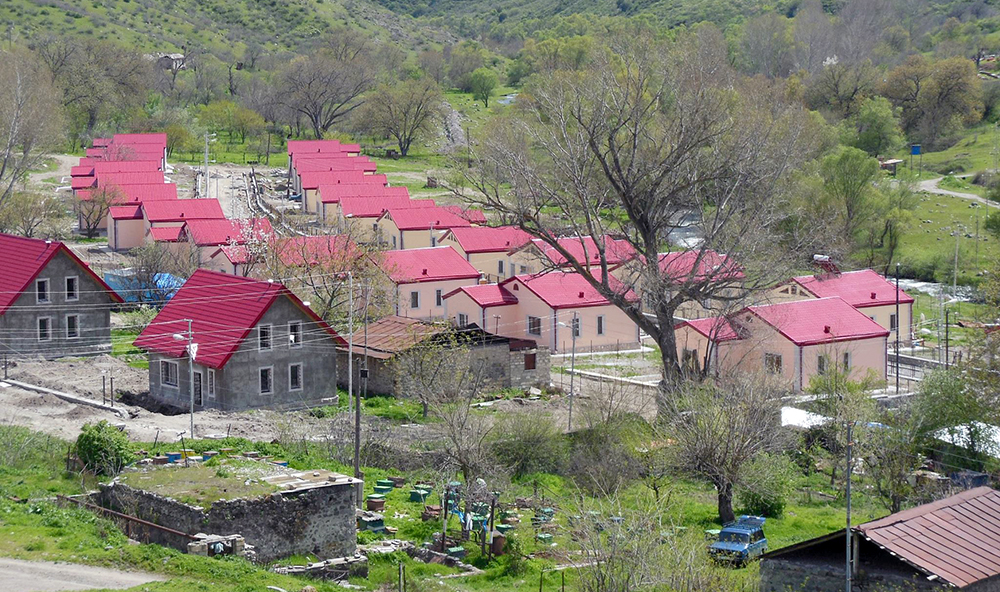 Թույլ չենք տա այս իշխանություններին որոշել, թե մենք որտեղ կամ ինչպես ապրենք. Աղավնոյի գյուղապետ