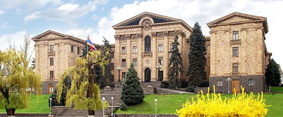 Մեկնարկել է ԱԺ նիստը՝ ուղիղ