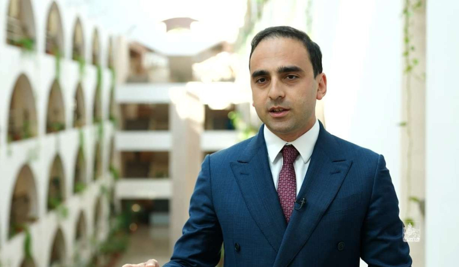 Աջափնյակի մետրոյի ծրագրի համար ընկերությունների ցանկ կա, այդ թվում՝ ռուսական․ Ավինյան