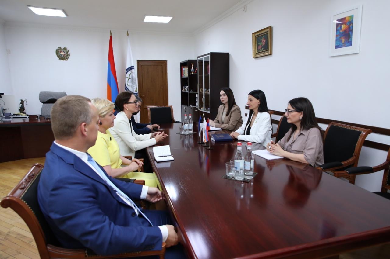 ՀՀ ՄԻՊ-ն ընդունել է Էստոնիայի գլխավոր դատախազին