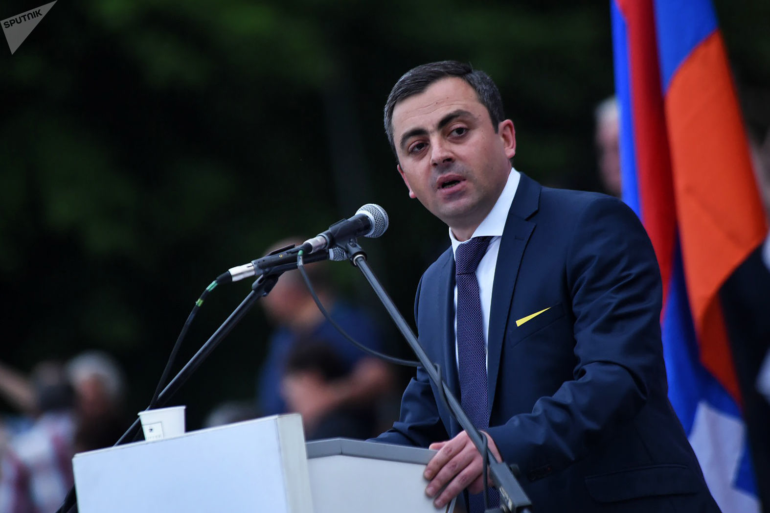 Արցախի և արցախահայերի նկատմամբ վարվող քաղաքականությամբ Նիկոլը և Ալիևը վաղուց նույնացել են. Սաղաթելյան