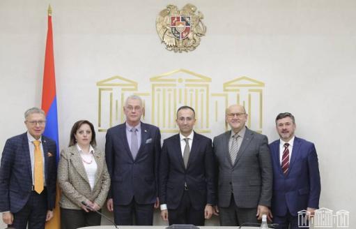 Ալիևի հայտարարությունները վկայում են՝ նա չի ձգտում խաղաղության.Թորոսյանը՝ Լիտվա-ՀՀ բարեկամական խմբին