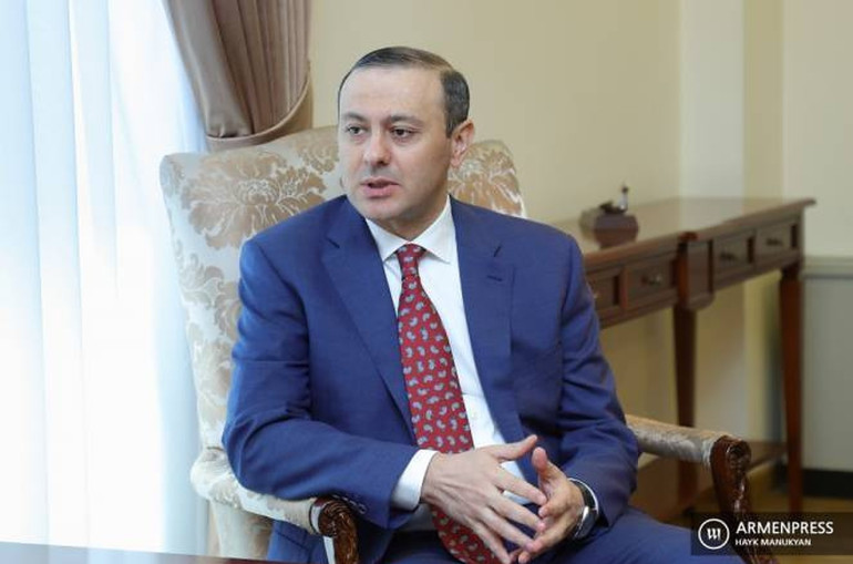 Կա խաղաղության պայմանագրի միայն երկու տեքստ, մեկը՝ առաջարկված Մոսկվայի կողմից, մյուսը՝ Ադրբեջանի, արևմուտքը որևէ տեքստ չի առաջարկել․ ԱԽ քարտուղար