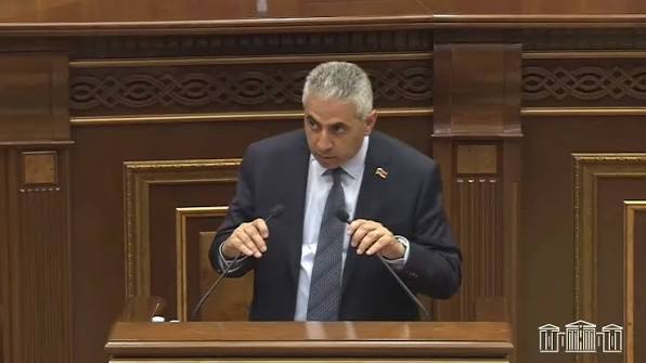 «Ուժեղ Հայաստան»-ում ևս սպասում են Էդգար Ղազարյանի «ներողությանը». «Ժողովուրդ»