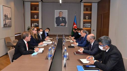 Ջեյհուն Բայրամովն ամերիկացի դիվանագետին ներկայացրել է ՀՀ-ի հետ խաղաղ համաձայնագրի շուրջ գործընթացը