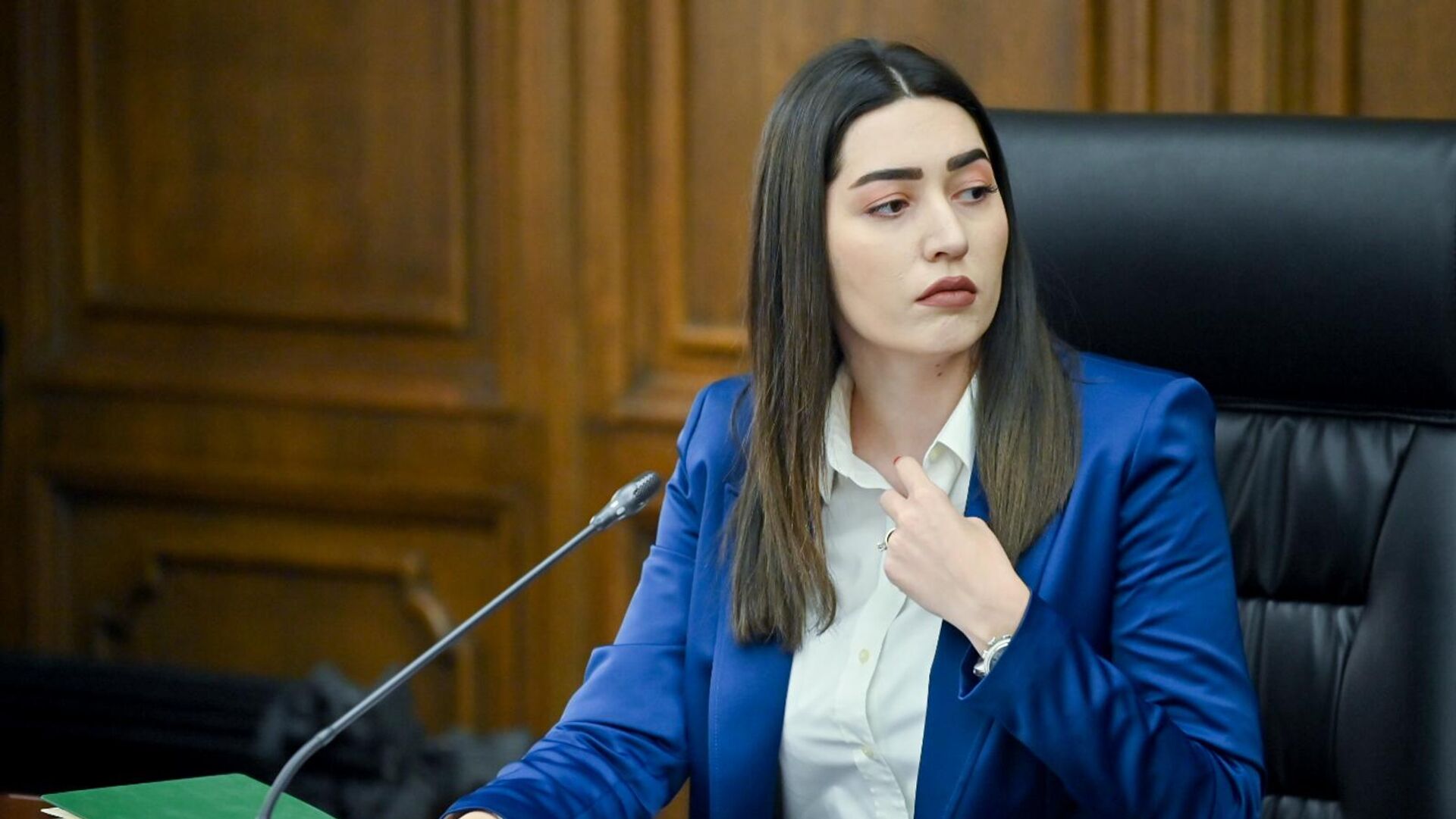 Առանց վարորդներին զգուշացնելու մեքենաները տարհանելու դեպքերը կբացառվեն. Արփինե Սարգսյան