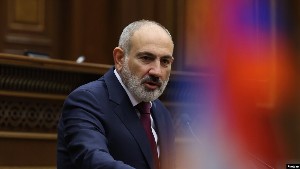 Իրավապահները կպարզեն, թե ինչ է կատարվում եկեղեցիներում. Փաշինյանը թիմին հորդորել է վճռական լինել. «Ժողովուրդ»