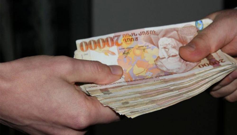 Զինծառայողների ծնողները ներում են գումար շորթողներին. ԱԱԾ աղմուկն ու իրականությունը (տեսանյութ)