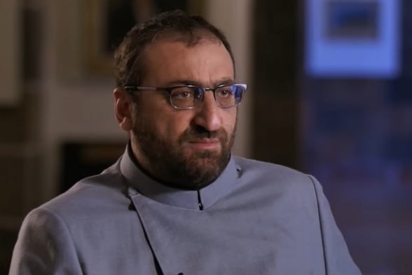 Արշակ Սրբազանը կալանավորվեց