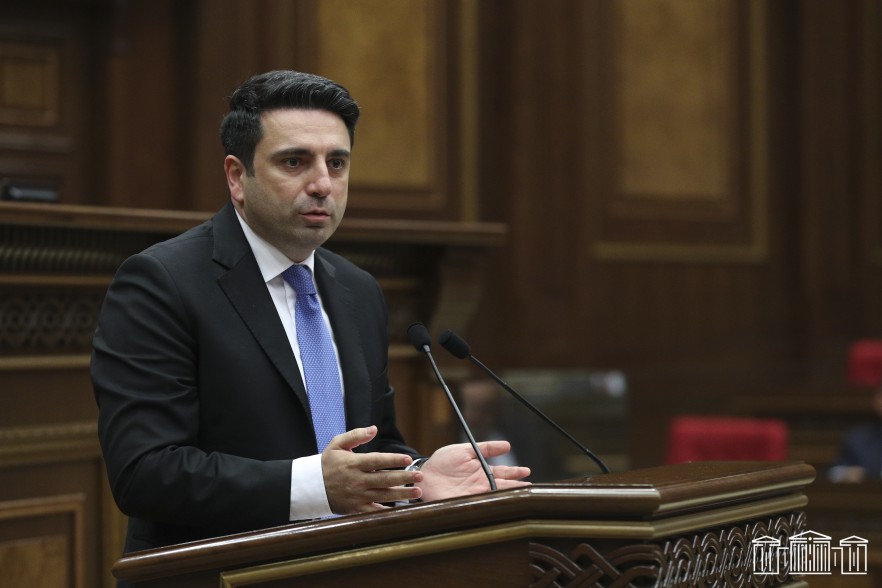 Ալեն Սիմոնյանի տելեգրամյան ալիքը ենթարկվել է հարձակման, Կոնջորյանի, Փամբուխչյանի անուններով կեղծ հաշիվներ են բացվել