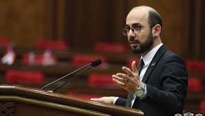 Լևո'ն, կգնաս հորդ կհարցնես, թե ձեզ ինչ էին ասում շարքային հայաստանցիները. ՔՊ-ական