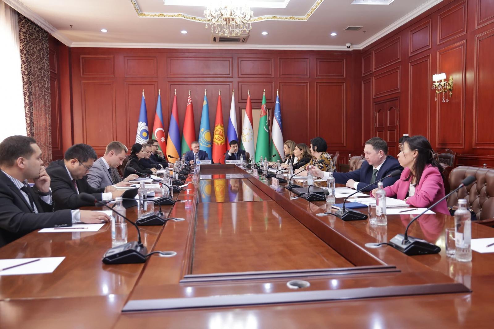 Հայաստանը Տաջիկստանում մասնակցել է ԱՊՀ անդամ պետությունների ԱԳՆ-ների իրավաբանական ծառայությունների ղեկավարների խորհրդակցական կոմիտեի նիստին
