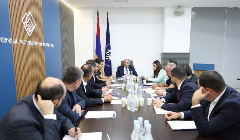 Փաշինյանի գլխավորությամբ տեղի է ունեցել «Քաղաքացիական պայմանագիր» կուսակցության Վարչության նիստ