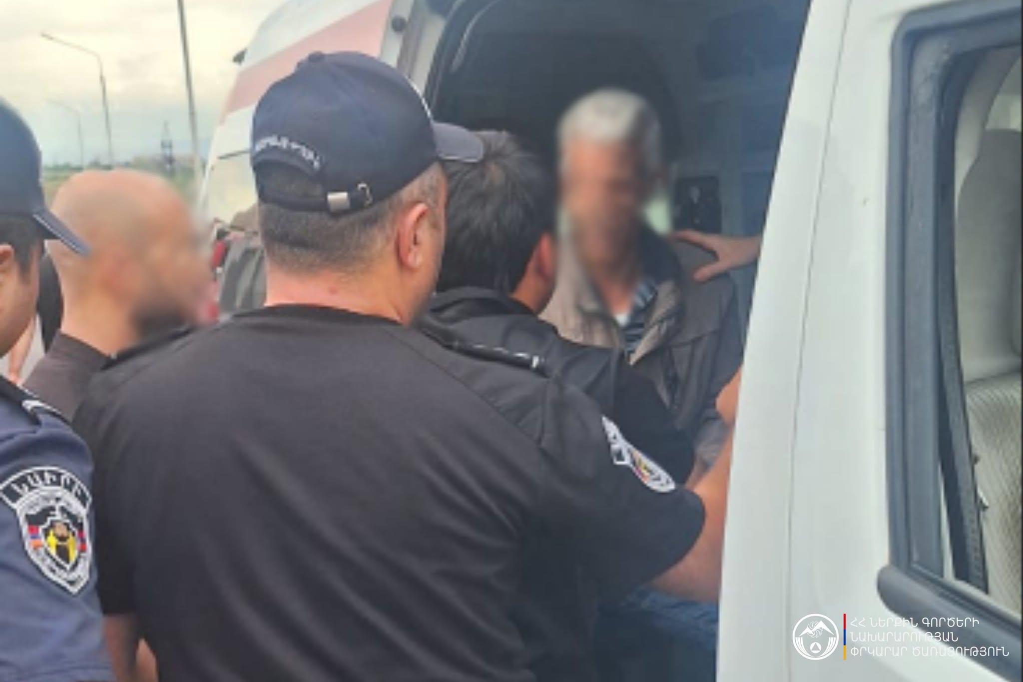 Փրկարարներն ու ոստիկանները կանխել են քաղաքացու ինքնասպանությունը
