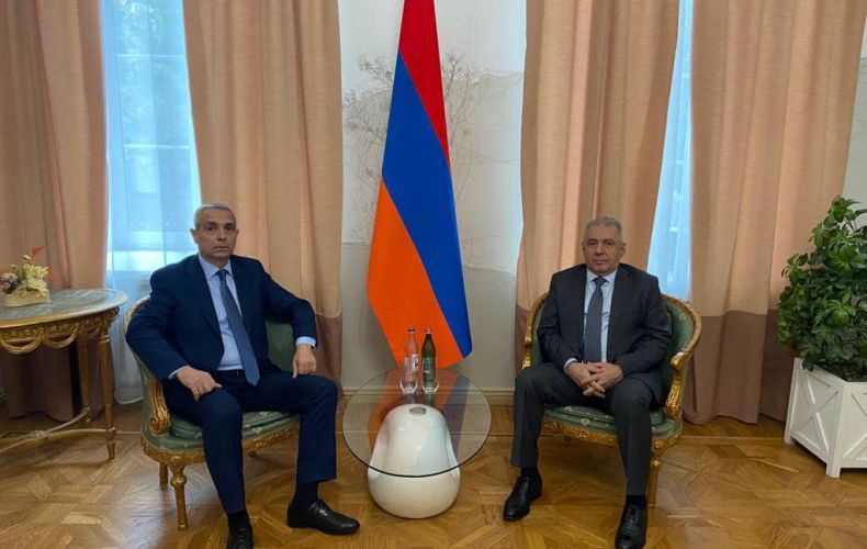 ԱՀ նախագահի հատուկ հանձնարարություններով դեսպան Մասիս Մայիլյանը Մոսկվայում մի շարք հանդիպումներ է ունեցել
