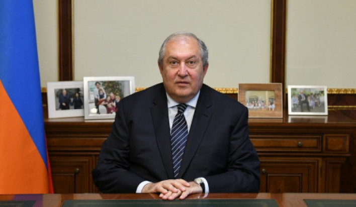 Գրքի հանդեպ սերը երբեք չի մարում. Գրքի և ընթերցանության ճանապարհն անպայման անցնում է Թումանյանով. Արմեն Սարգսյան