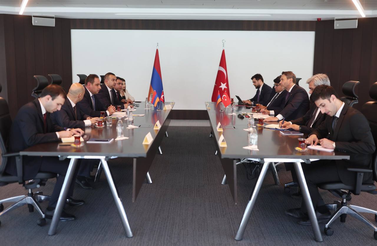 Թուրքիան և Հայաստանը քննարկել են էներգետիկայի ոլորտում համագործակցության հնարավորությունները