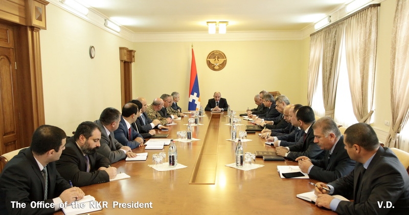 Բակո Սահակյանի մոտ խորհրդակցություն է կայացել